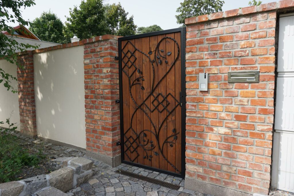 Vchodove Branky (vchodové branky, branky jsou, vchodových branek, posuvné branky) Vchodove Branky